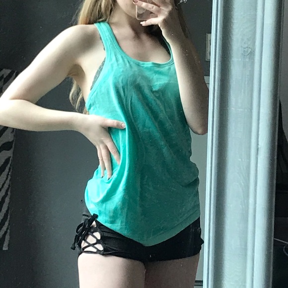 lululemon athletica Tops - Lululemon turquoise tank
